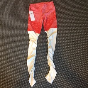 Alo Goddess leggings